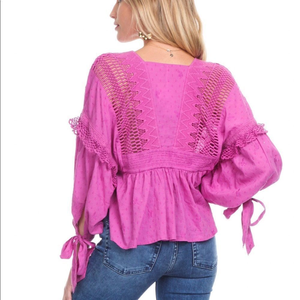 ✨HP✨FREE PEOPLE
DRIVE YOU MAD BLOUSE ✨ - Picture 4 of 7